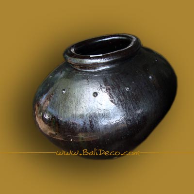 poteries, teck, accessoires, meubles, bijoux, mobilier interieure et exterieure